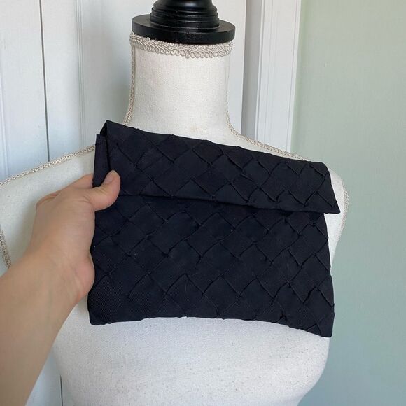 1940s Vintage Basket Weave Envelope Clutch - Picture 2 of 6